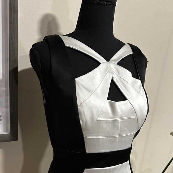 *JAX* Black x White Contrast Panel Bodycon Cocktail Mini Dress Size 6 - Picture 4 of 11